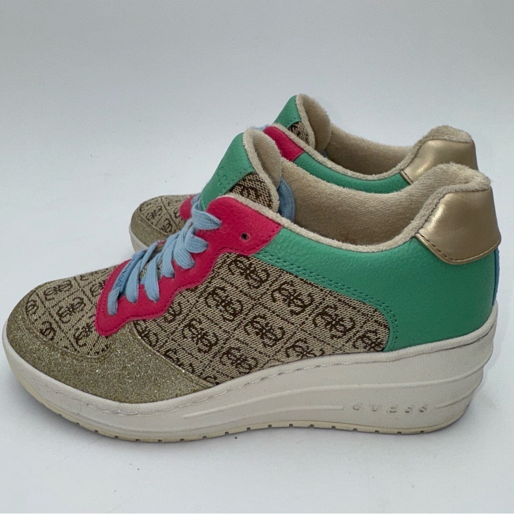 Guess Multicolor Logo Sneakers Sz 8 - Picture 4 of 9